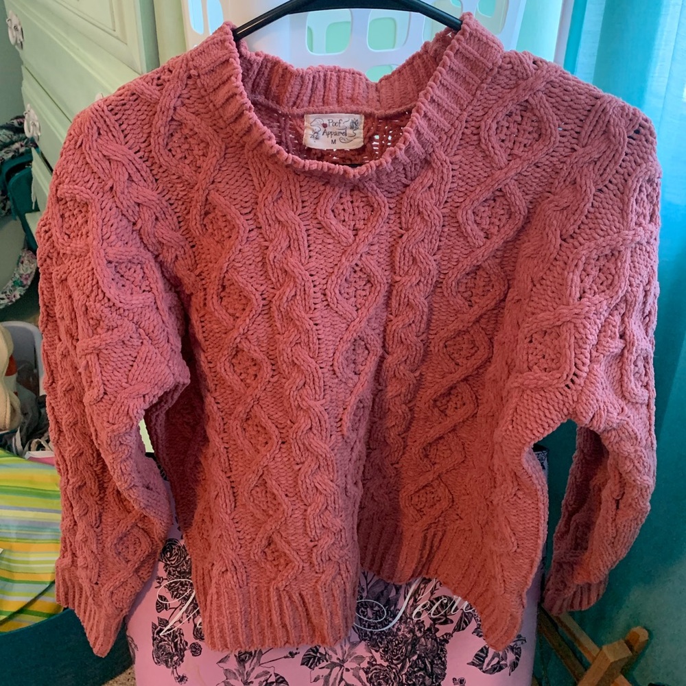 🍎Poof Sweater ~ Size M ~ Salmon 3/25 🍎